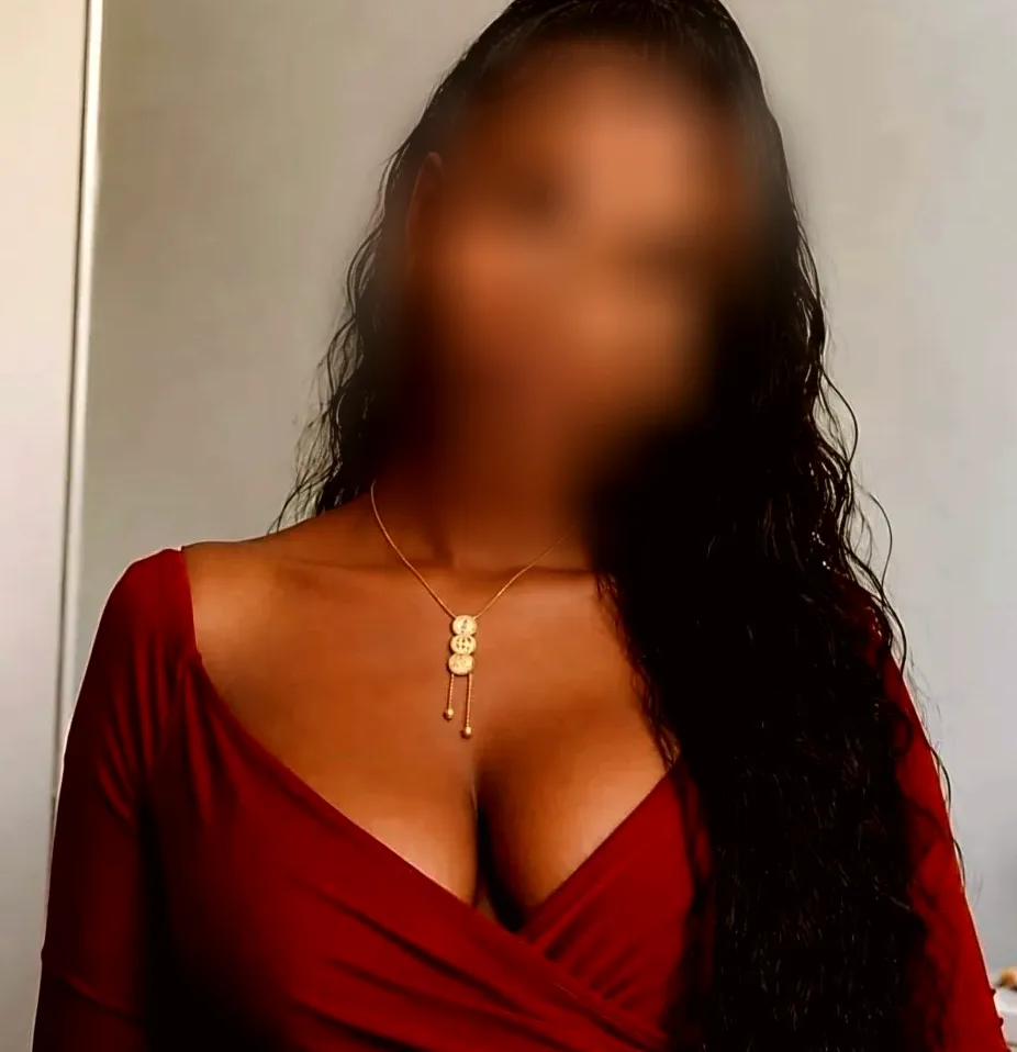 Ángela, 23 años